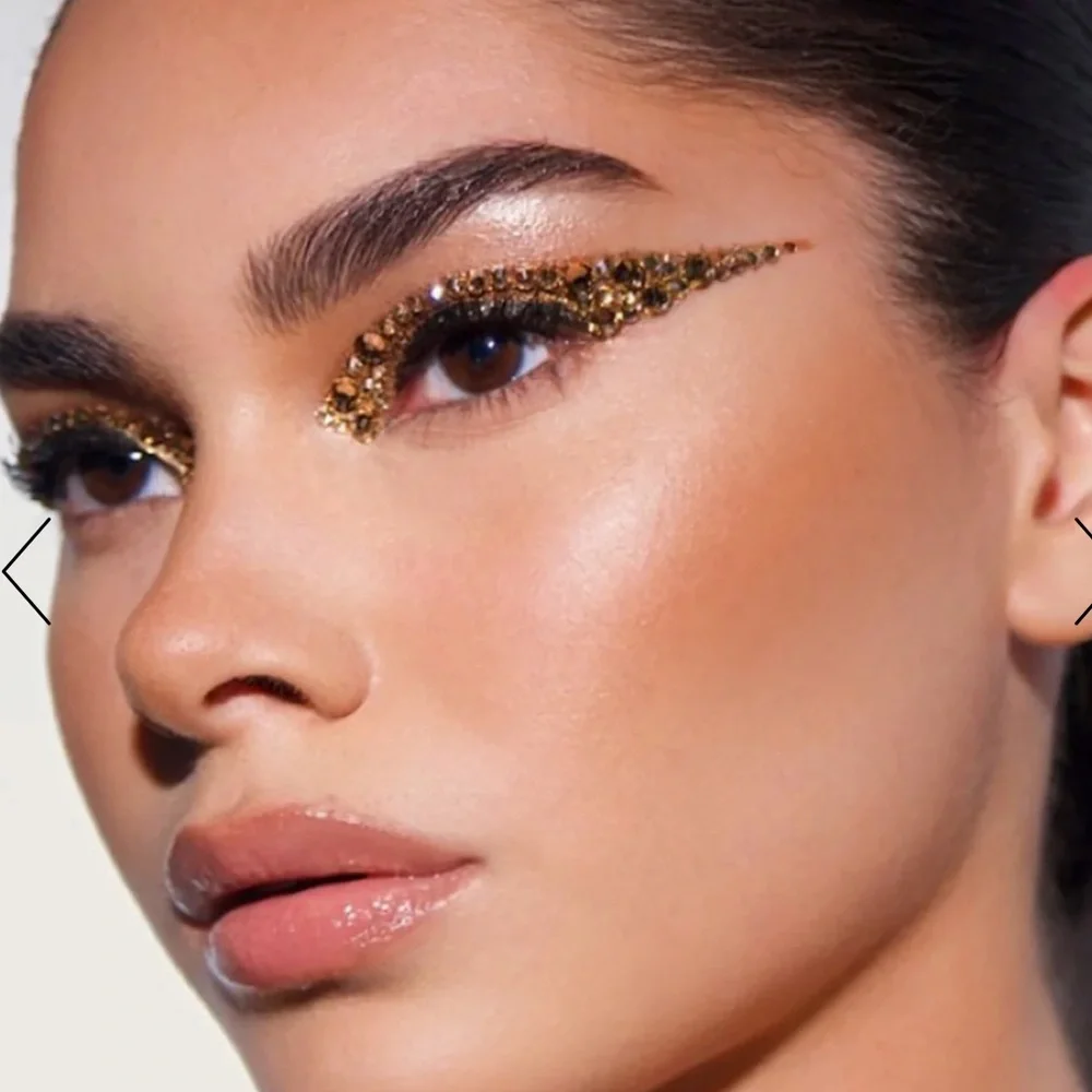 Pat McGrath Labs Skin Fetish: Divine Bronzer Bronze Nirvana a warm tanned bronze